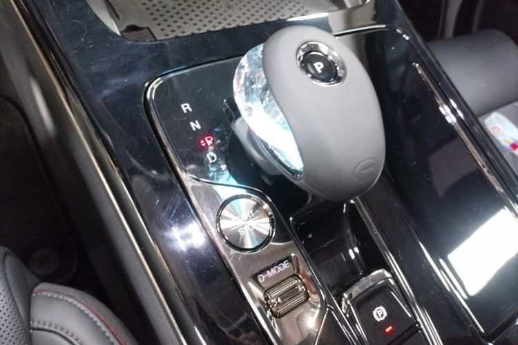 GAC Trumpchi E9 2023 #28 GAC Trumpchi E9 2023 image de voiture #28