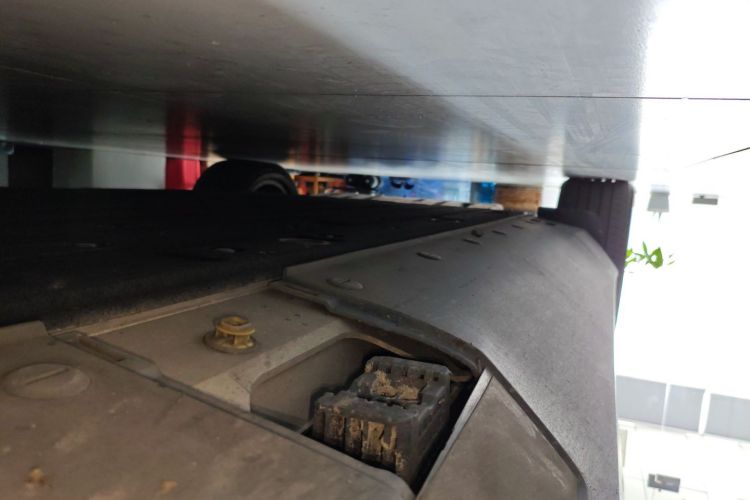 Mercedes-Benz EQC Class 2022 car image #28