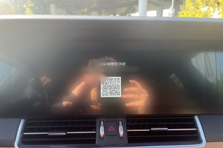 理想汽车 理想ONE 2019 汽车图片 #28