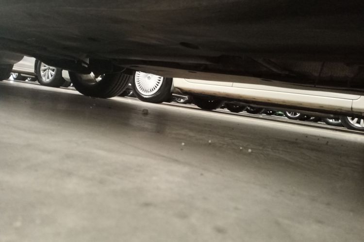 VS5 2023 car image #28