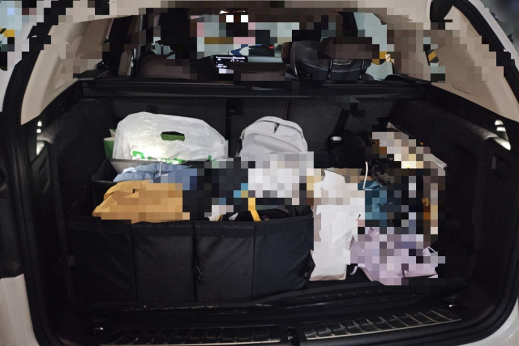 BMW iX3 2020 car image #28