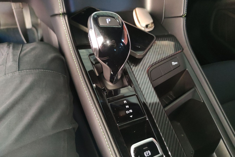 MG 6 2024 image de voiture #28