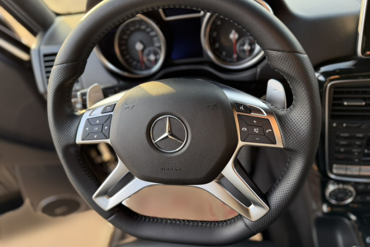 Mercedes-Benz G Class 2016 immagine di auto #28