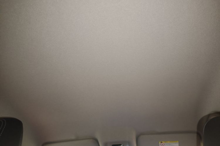 BYD e2 2020 изображение автомобиля #28