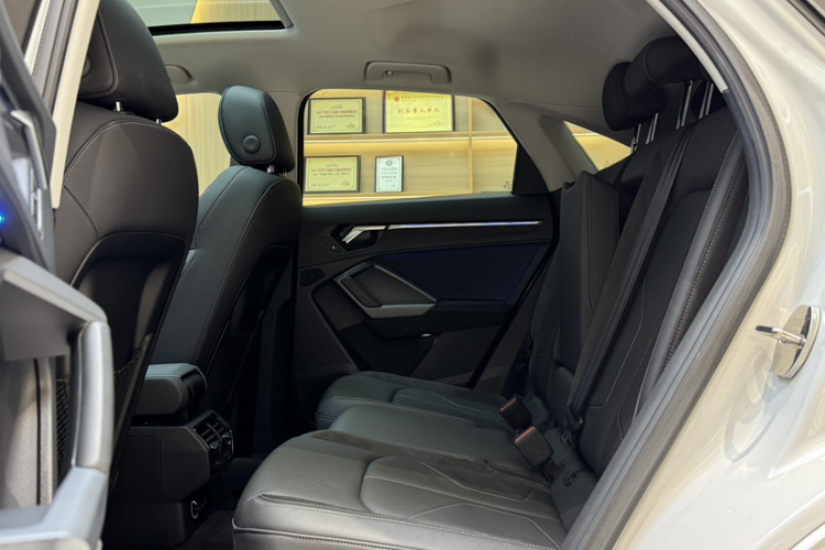 Audi Q3 Sportback 2021 car image #28