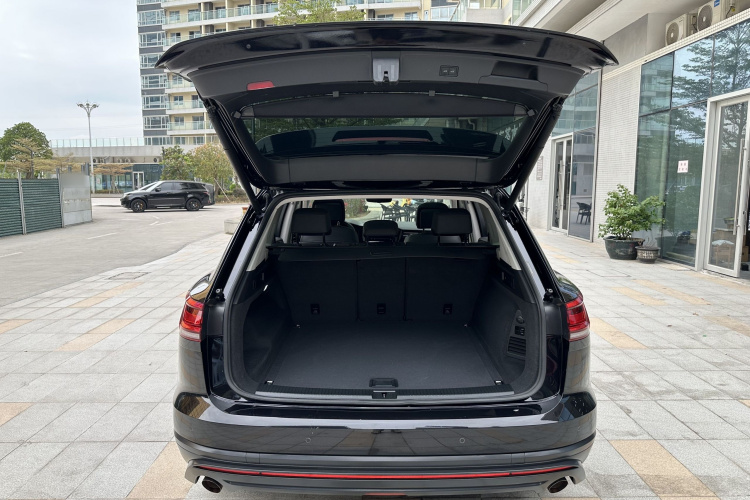 Volkswagen Touareg 2020 #28 Volkswagen Touareg 2020 car image #28