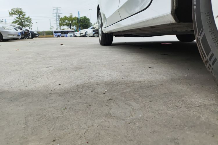 Honda Greiz 2018 car image #28