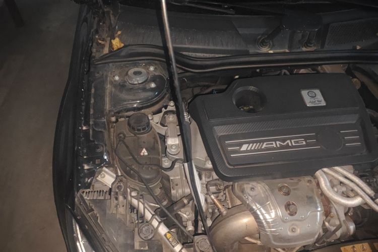 Mercedes-Benz GLA AMG 2015 car image #28