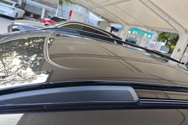 Lynk & Co 01 EM-P 2022 car image #28