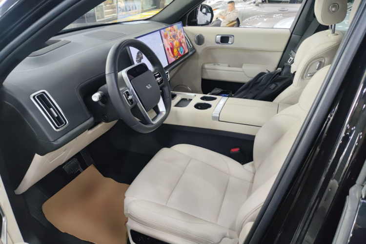 Li L7 2023 car image #28