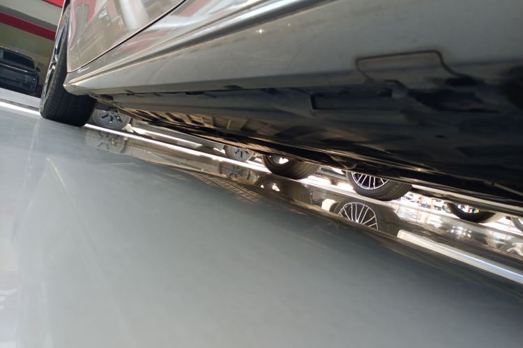 Mercedes-Benz C Class (Imported) 2020 #28 Mercedes-Benz C Class (Imported) 2020 car image #28