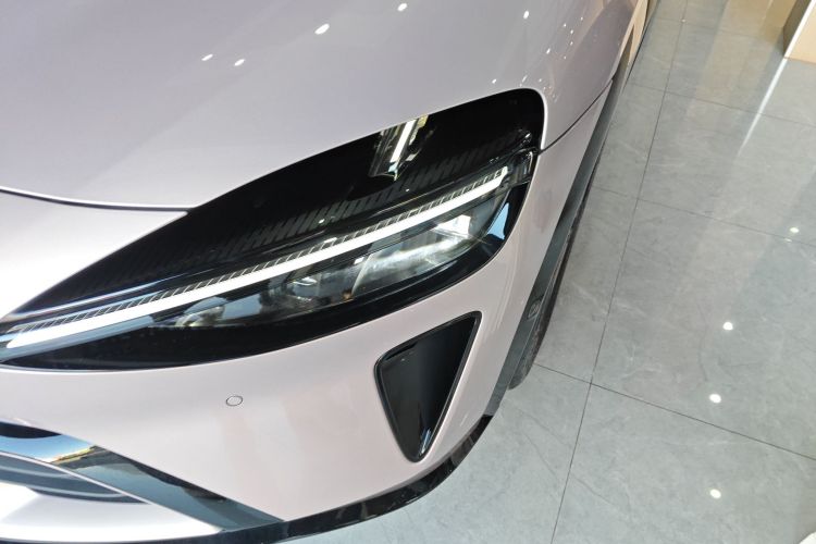 小米汽车 小米YU7 2025 汽车图片 #28