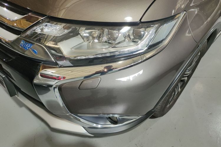 劳斯莱斯 欧蓝德 2017 汽车图片 #28