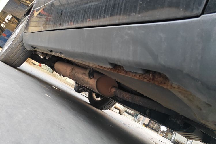 GEELY GX7 2015 #28 GEELY GX7 2015 car image #28