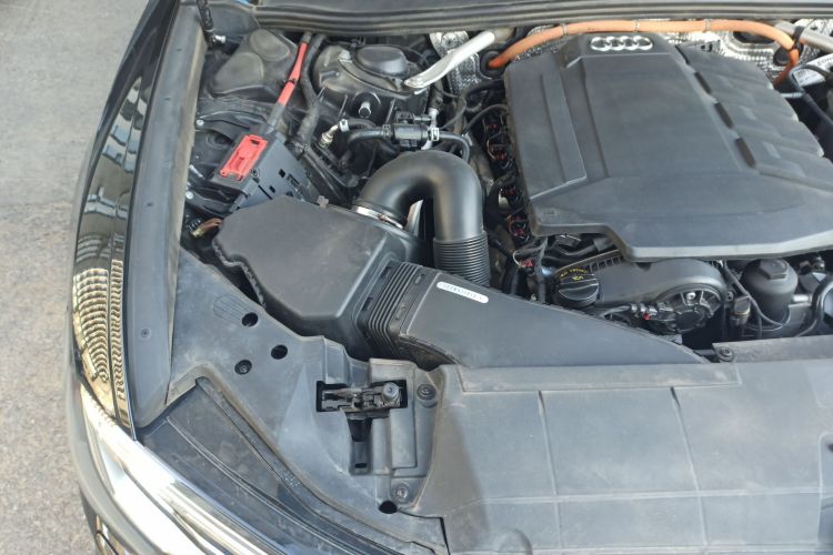 Audi A6L New Energy 2022 car image #28