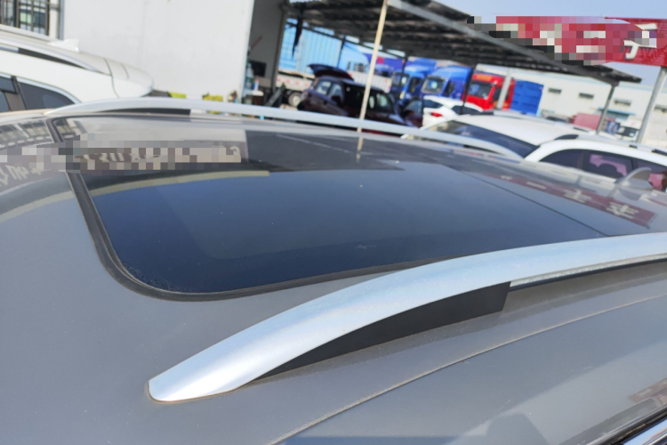 Forthing JOYEAR X5 2017 imagen de coche #28