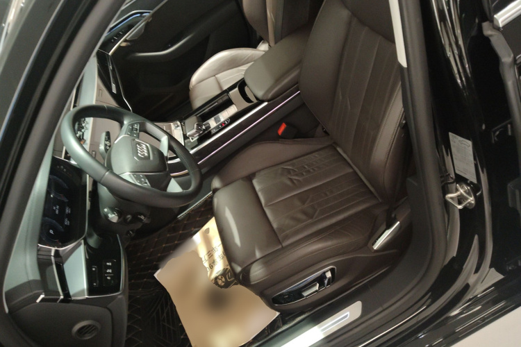 Audi A8 2020 imagem de carro #28