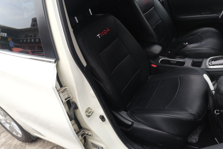 日产 骐达TIIDA 2017 汽车图片 #28