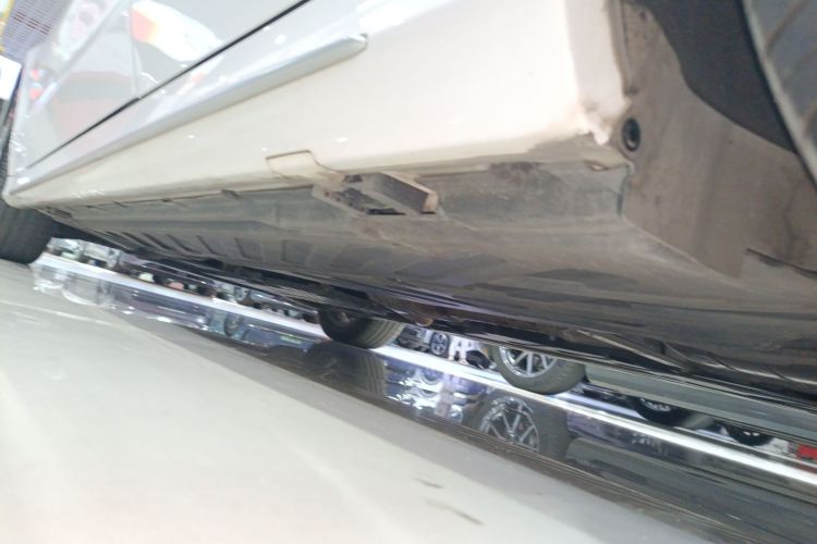 Mercedes-Benz C Class 2020 car image #28