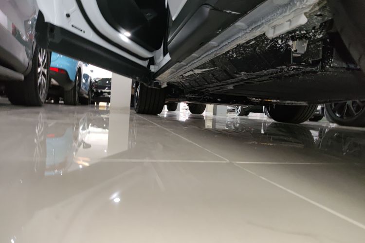 BYD Sea Lion 05 DM-i 2025 car image #28