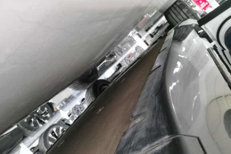 Avatr 11 2024 imagen de coche #28