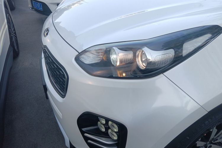 Kia KX5 2017 صورة سيارة #28