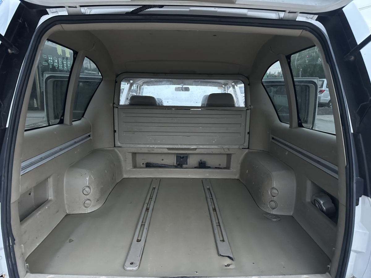 Nissan D22 2016 car image #28