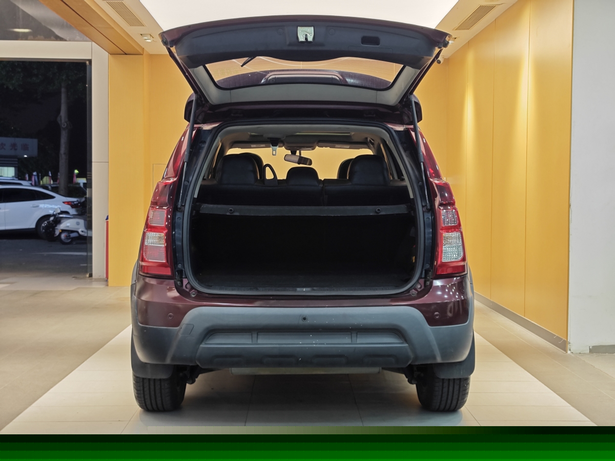 Forthing JOYEAR X5 2016 #28 Forthing JOYEAR X5 2016 car image #28