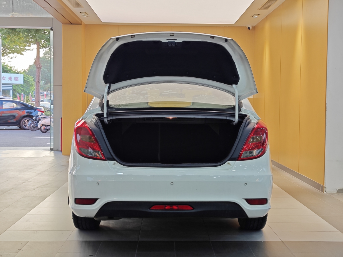 GAC Trumpchi GA3S 2015 #28 GAC Trumpchi GA3S 2015 car image #28