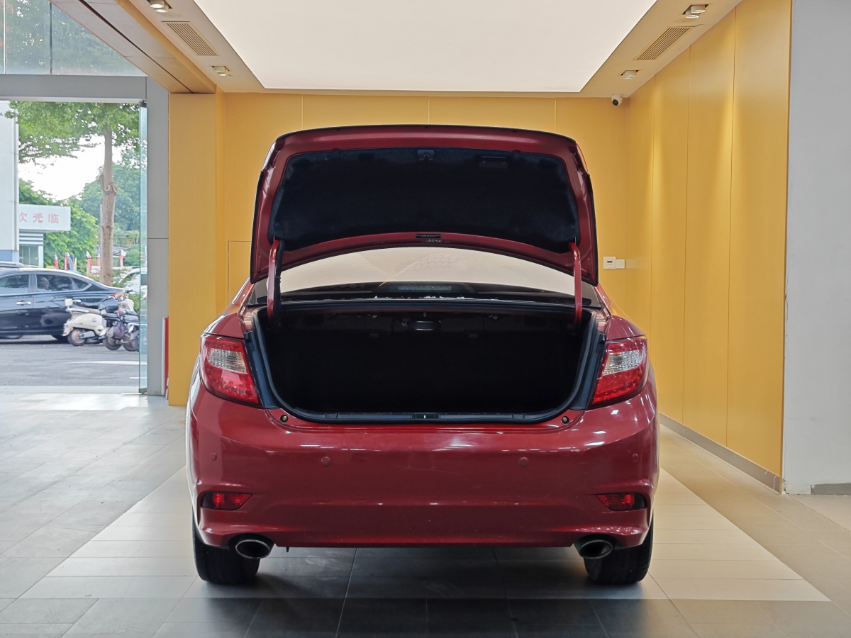 BYD G5 2016 car image #28