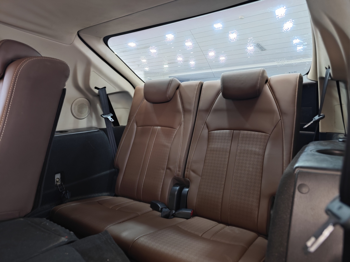 BYD S7 2015 car image #28