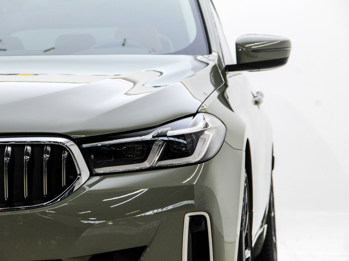 BMW 6 Series 2022 car image #28