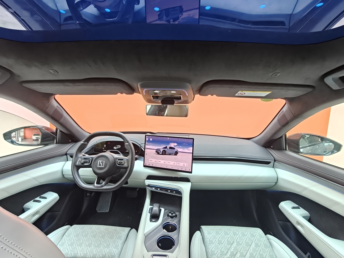 极氪 极氪001 FR 2024 汽车图片 #28