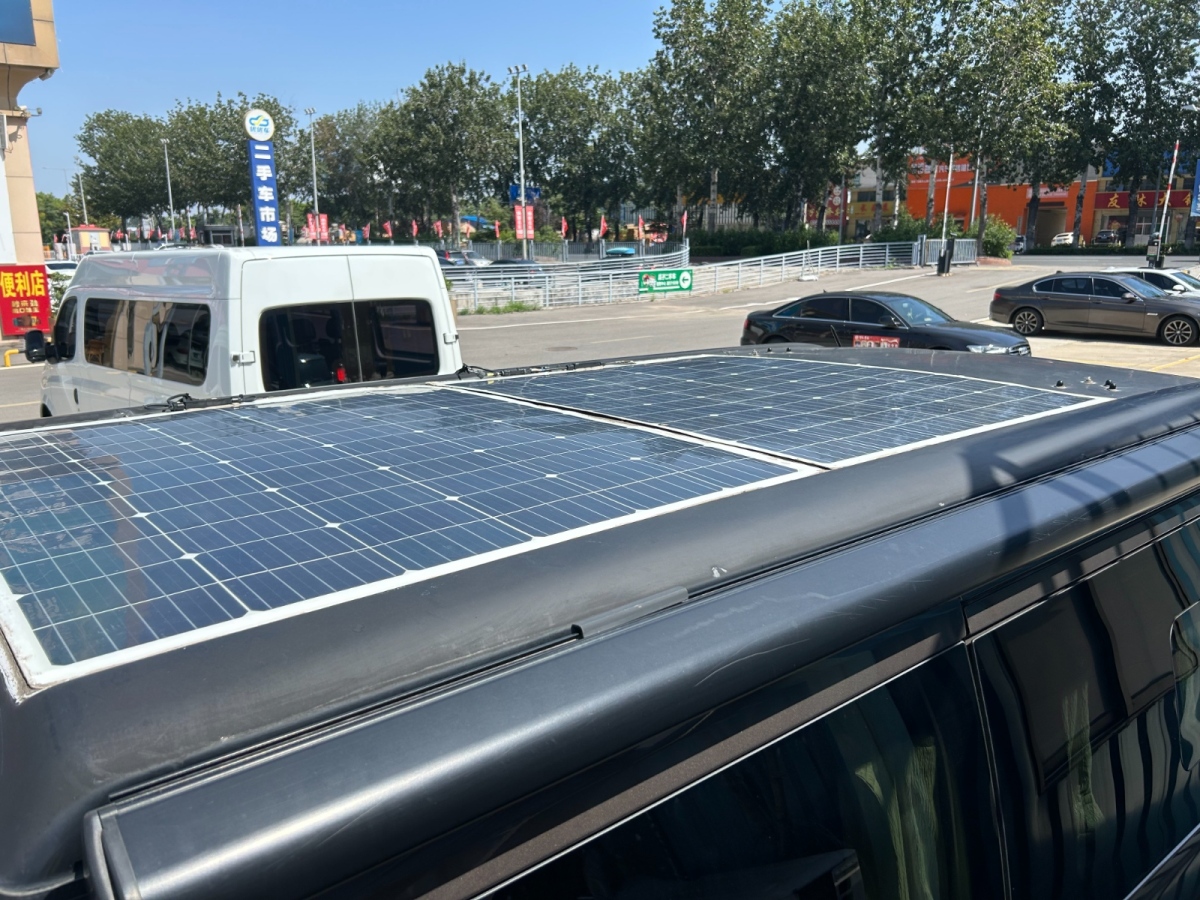 Ford Tourneo 2018 immagine di auto #28