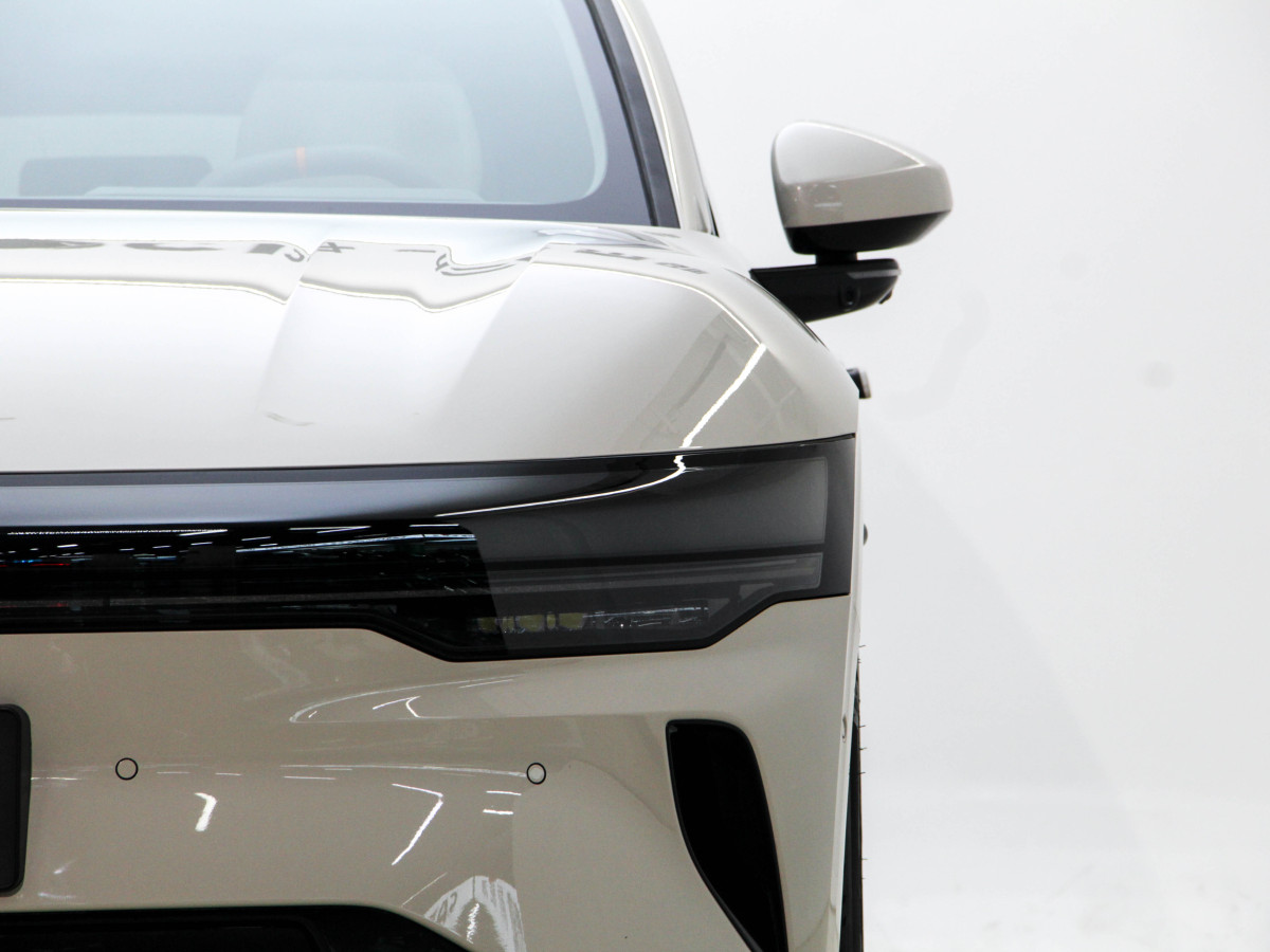 极氪 极氪007GT 2025 汽车图片 #28