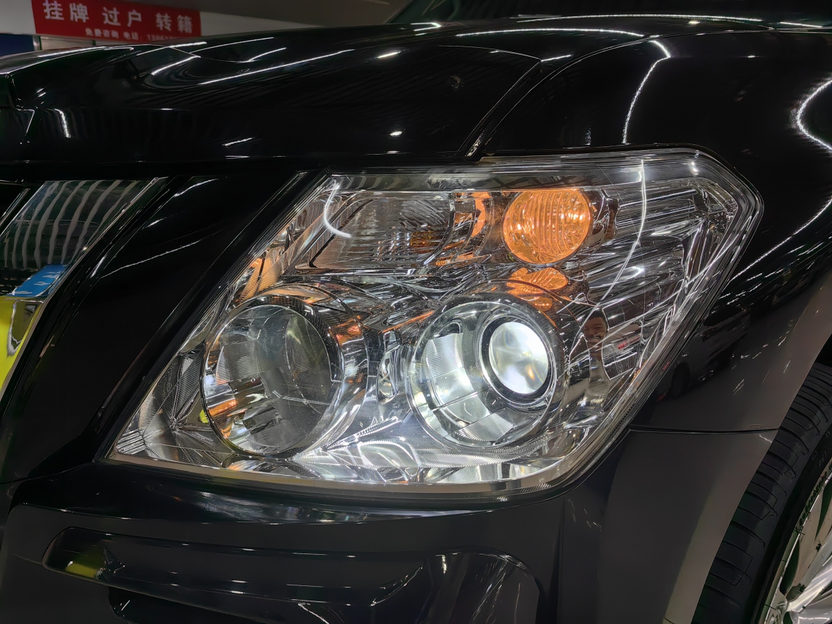 日产 途乐 2018 汽车图片 #28