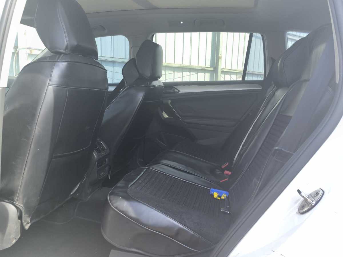 Volkswagen Tiguan X 2018 car image #28