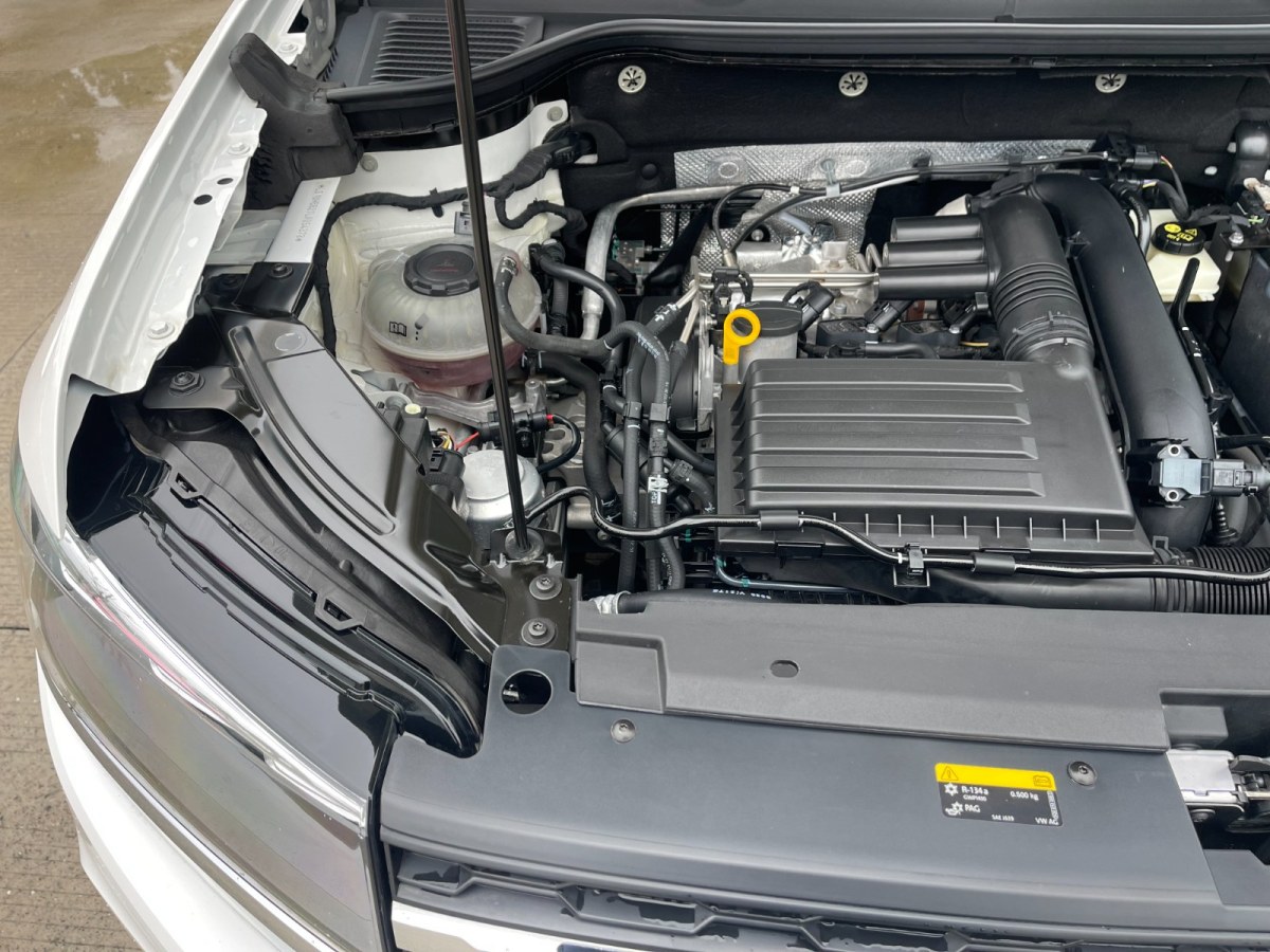 Volkswagen Tharu 2020 car image #28