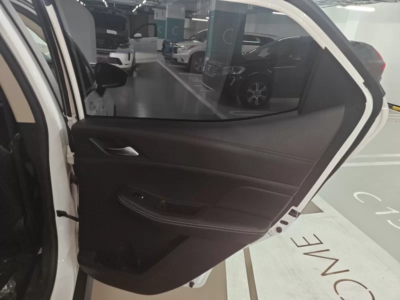 BYD Yuan New Energy 2019 #28 BYD Yuan New Energy 2019 car image #28