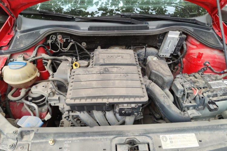 Volkswagen Polo 2015 car image #22