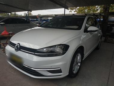 Volkswagen Golf 2020 imagem de carro 