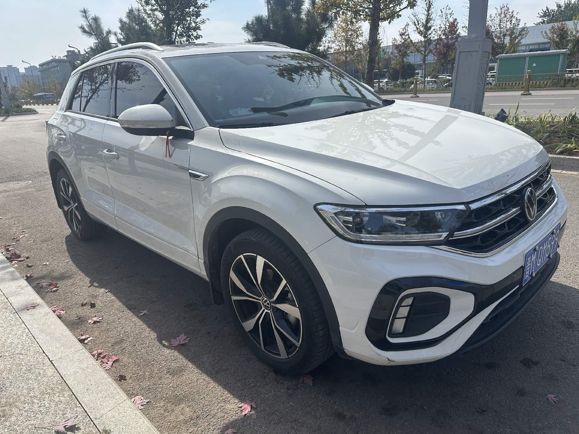 Volkswagen T-Roc 2024 #4 Volkswagen T-Roc 2024 car image #4
