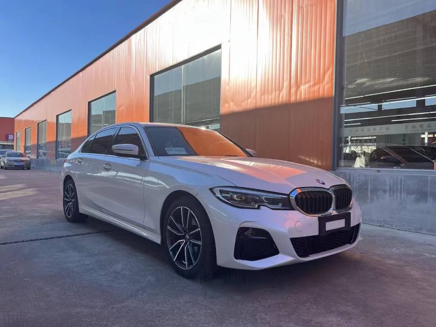 BMW 3 Series 2022 #3 BMW 3 Series 2022 car image #3