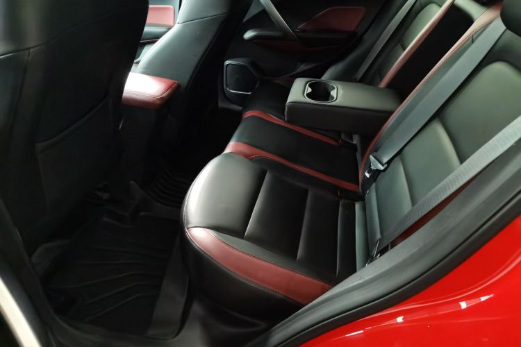 GEELY Coolray 2020 immagine di auto #17