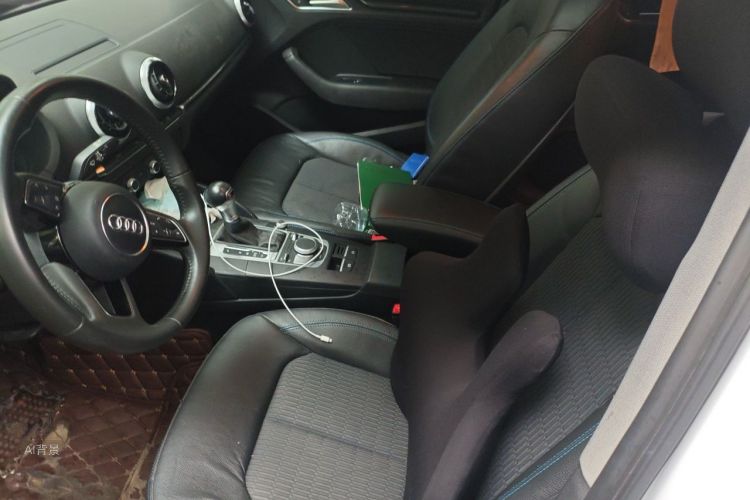 Audi A3 2017 car image #17