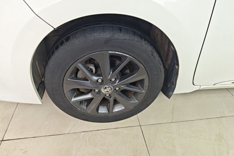 Toyota Corolla 2016 car image #9