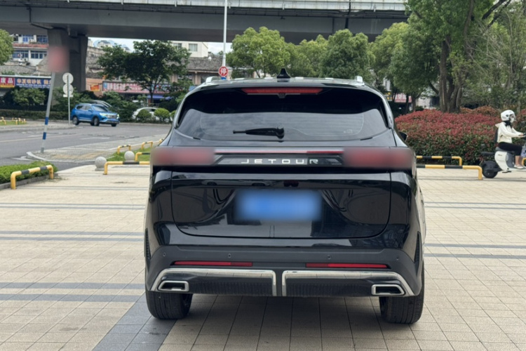 Jetour X70 PLUS 2026 car image #6
