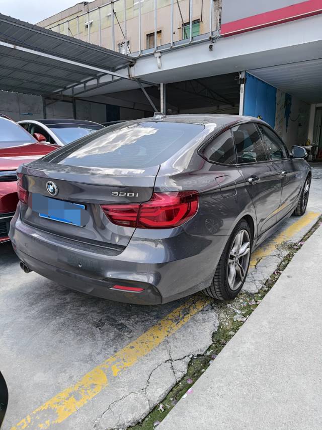 BMW 3 Series GT 2021 #9 BMW 3 Series GT 2021 car image #9