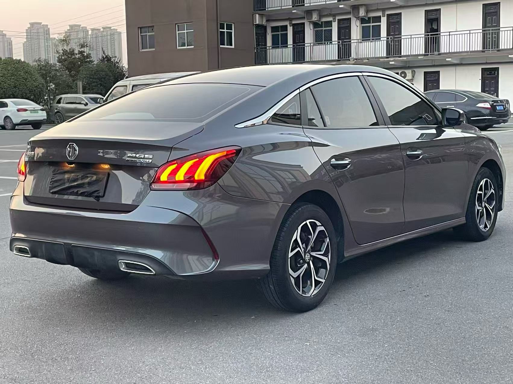 MG 5 2022 car image #8
