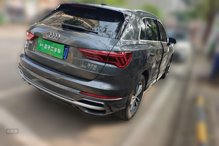 Audi Q3 2020 car image #7